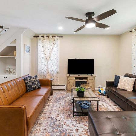 Fantastic Retreat 5Min From Village With Media Room, Ac And Sauna! Stowe Exterior foto