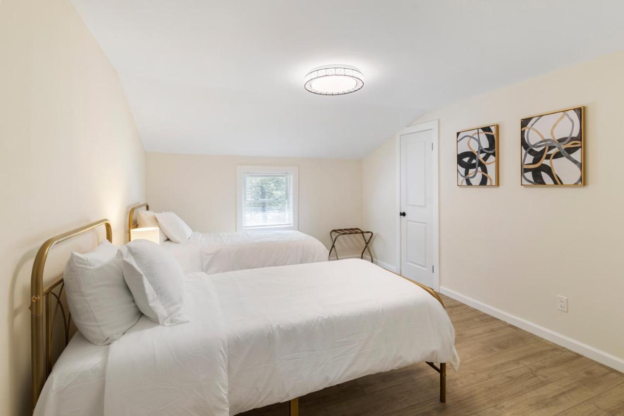 Fantastic Retreat 5Min From Village With Media Room, Ac And Sauna! Stowe Exterior foto