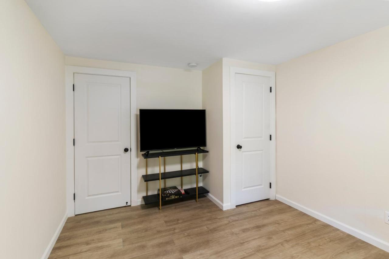 Fantastic Retreat 5Min From Village With Media Room, Ac And Sauna! Stowe Exterior foto