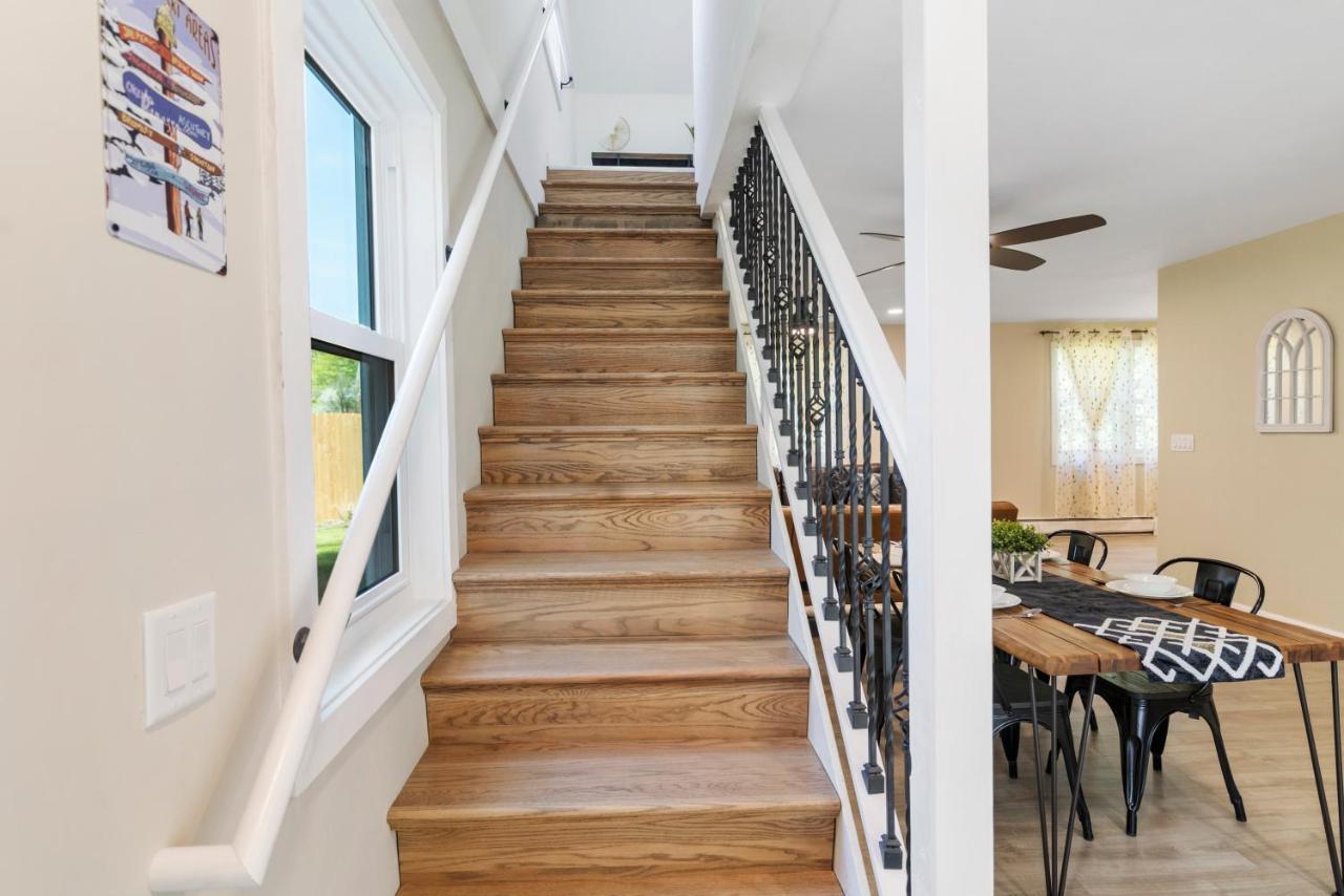 Fantastic Retreat 5Min From Village With Media Room, Ac And Sauna! Stowe Exterior foto
