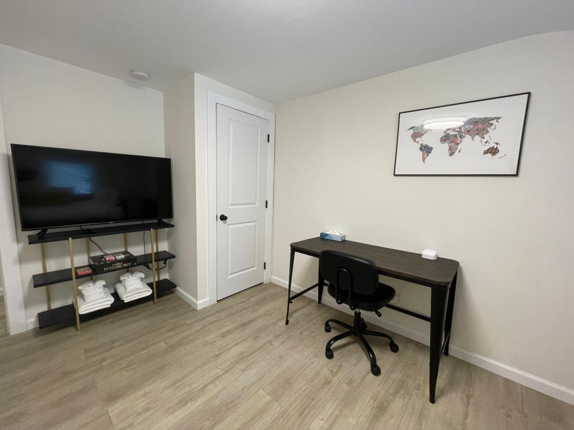 Fantastic Retreat 5Min From Village With Media Room, Ac And Sauna! Stowe Exterior foto